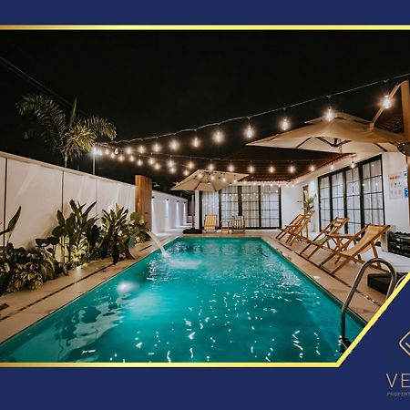Ipoh Tiga Private Pool Villa 5B3B By Verve Zewnętrze zdjęcie